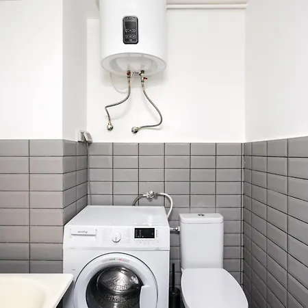Elegant Urban Studio - Heart Of Calea Victoriei * Bukarest