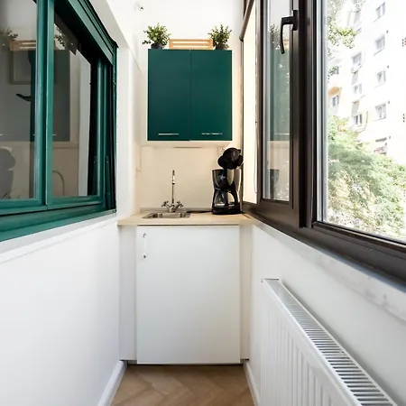 Elegant Urban Studio - Heart Of Calea Victoriei Bukarest