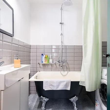 Elegant Urban Studio - Heart Of Calea Victoriei * Bukarest