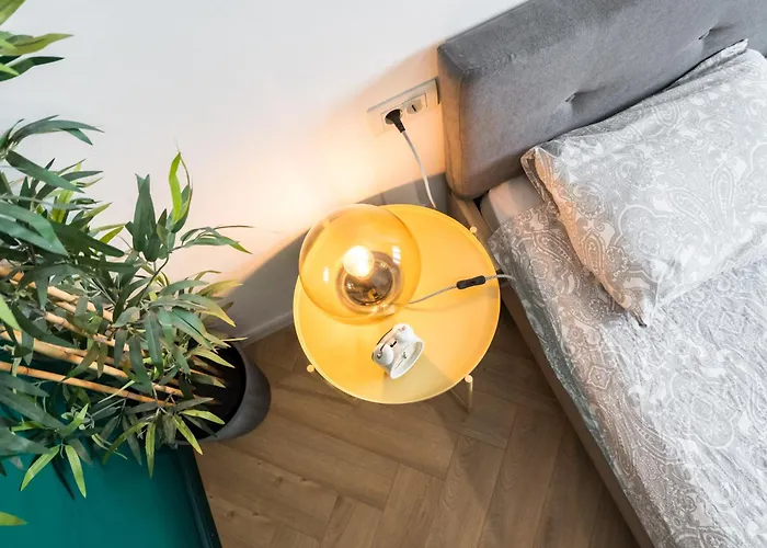 Elegant Urban Studio - Heart Of Calea Victoriei Bucareste