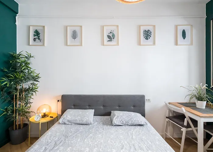 アパート Downtown Greenery - Cozy Comfy Central