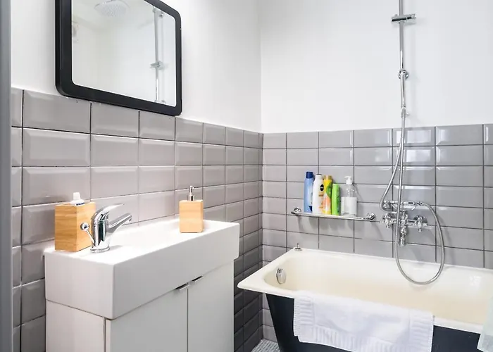 Elegant Urban Studio - Heart Of Calea Victoriei *