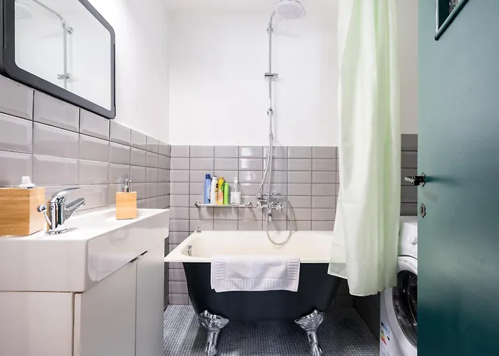 Elegant Urban Studio - Heart Of Calea Victoriei * Bukarest