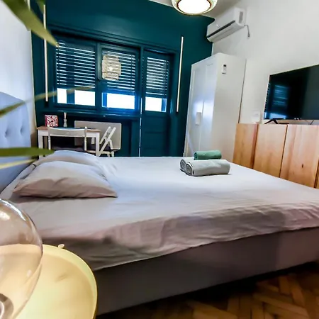 Apartman Downtown Greenery - Cozy Comfy Central Bukarest