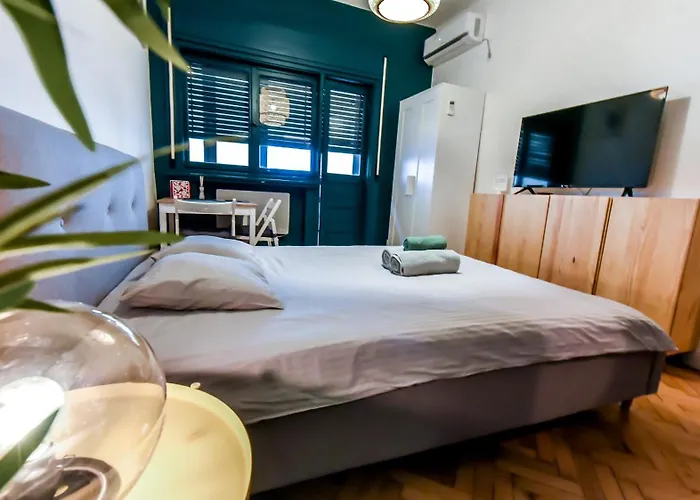 Appartement Downtown Greenery - Cozy Comfy Central Bucarest